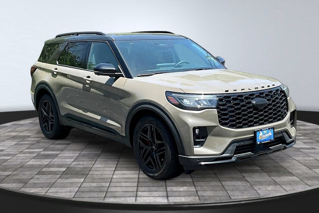 New 2026 Ford Explorer ST w/ Sun And Sound Package