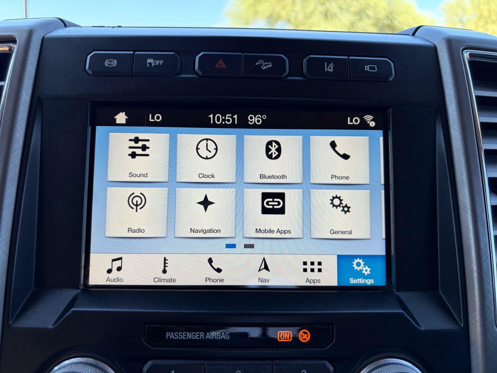 Used 2018 Ford F350 Limited AWD/4WD image 21