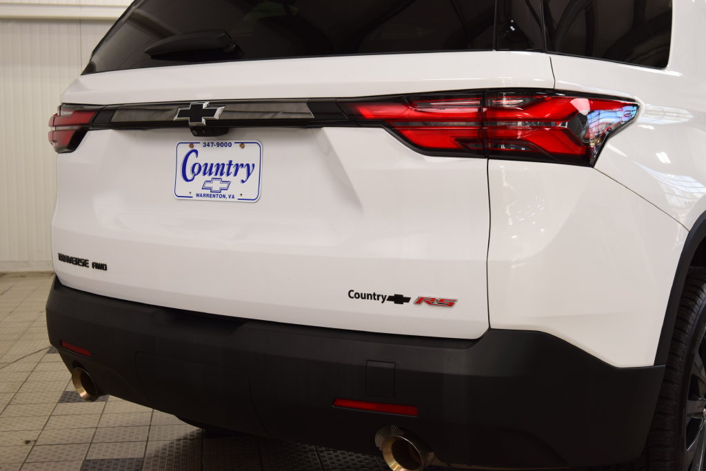 Used 2023 Chevrolet Traverse RS w/ LPO, Floor Liner Package AWD/4WD image 22