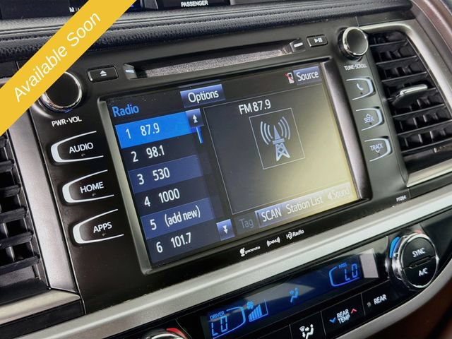 Used 2016 Toyota Highlander Plus AWD/4WD image 14
