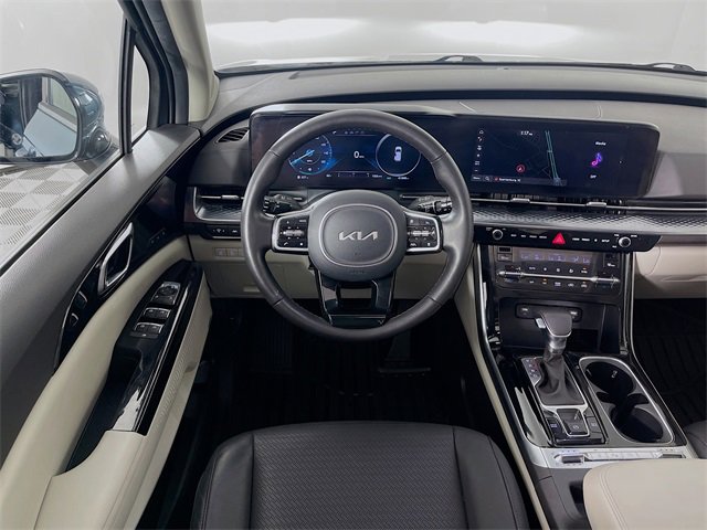 Used 2024 Kia Carnival SX Prestige image 25