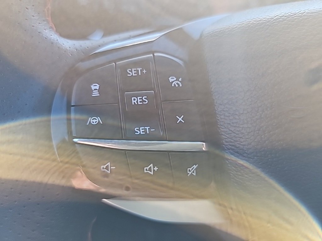 Used 2023 Ford Explorer ST-Line w/ Class IV Trailer Tow Package image 35