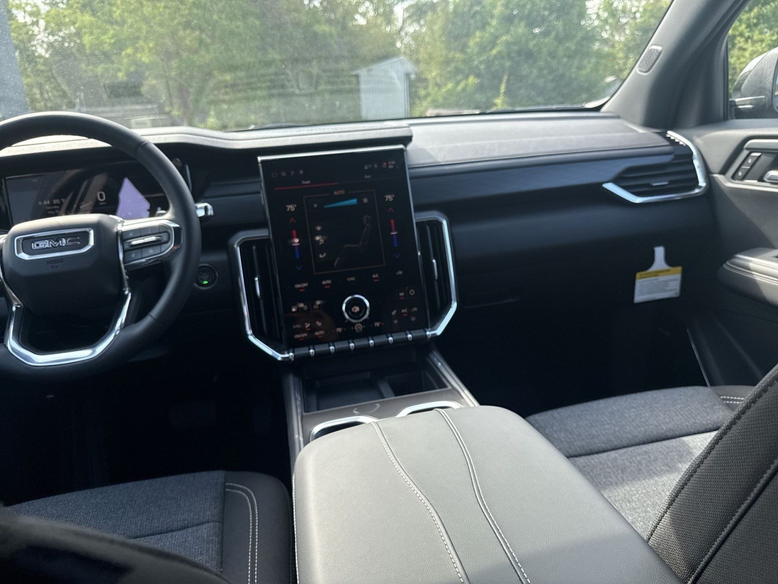 New 2026 GMC Acadia Elevation AWD/4WD image 17