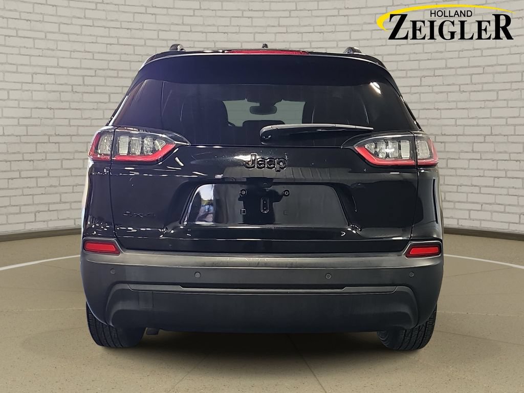 Used 2023 Jeep Cherokee Altitude Lux AWD/4WD image 6