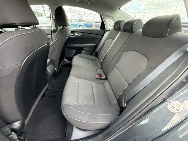 Used 2020 Kia Forte LXS FWD image 21