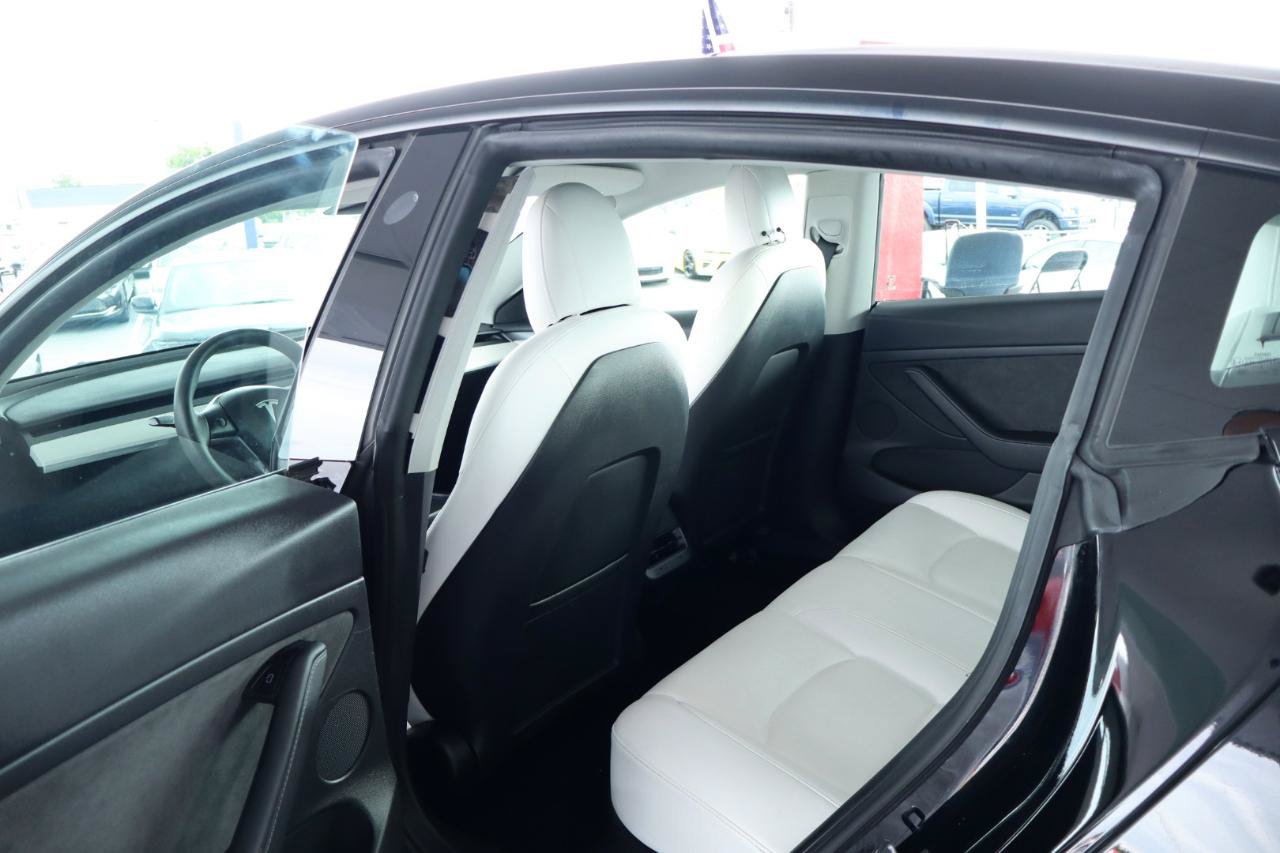 Used 2022 Tesla Model 3 RWD image 28