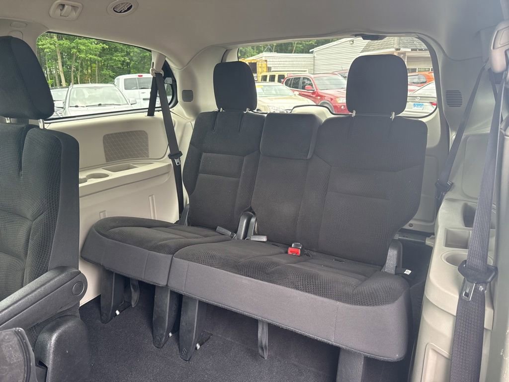 Used 2019 Dodge Grand Caravan SE image 46