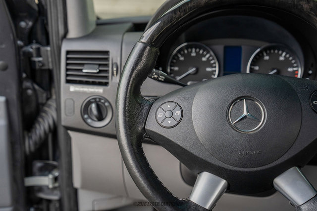 Used 2017 Mercedes-Benz Sprinter 3500 image 45