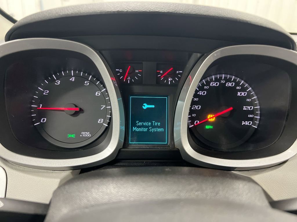 Used 2017 Chevrolet Equinox LT w/ Convenience Package image 12