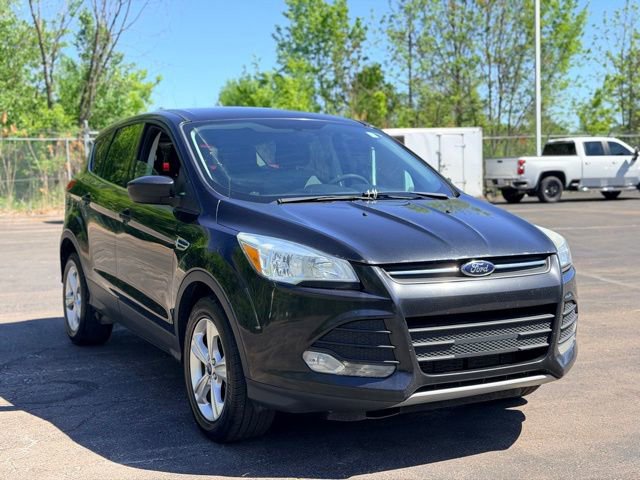 Used 2015 Ford Escape SE AWD/4WD image 2