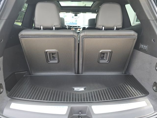 New 2025 Cadillac XT6 Sport w/ LPO, Onyx Lite Package AWD/4WD image 35