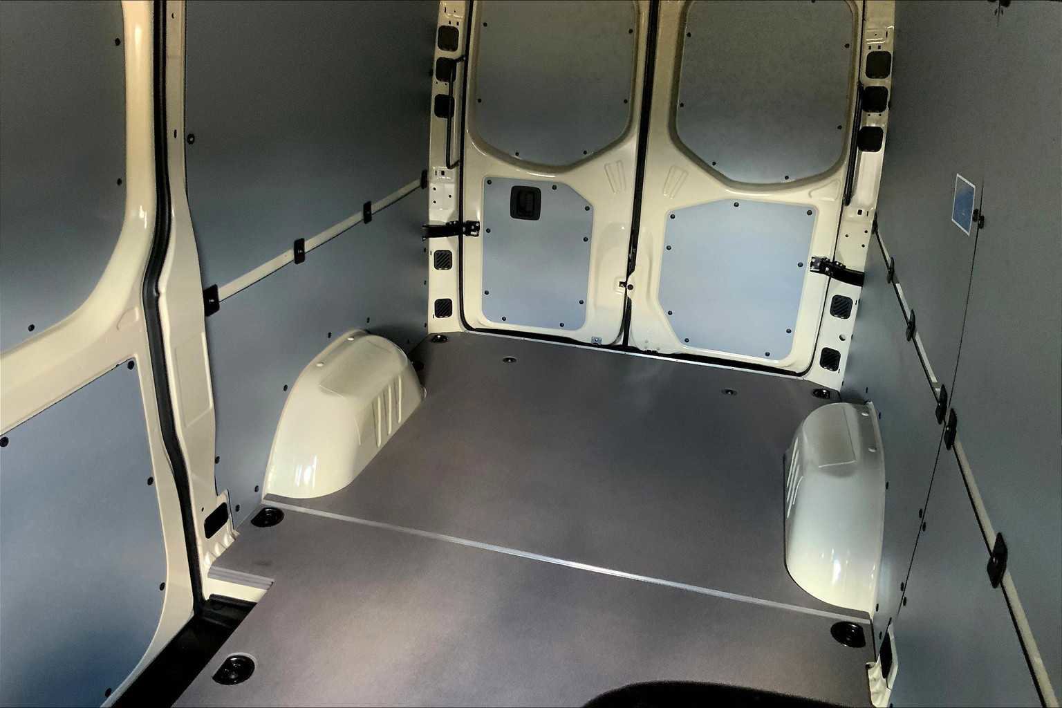 Used 2025 Mercedes-Benz Sprinter 2500 image 13