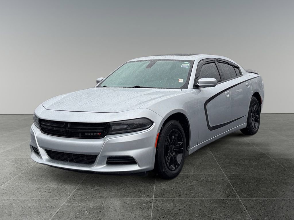 Used 2020 Dodge Charger SXT w/ Leather Interior Group image 4