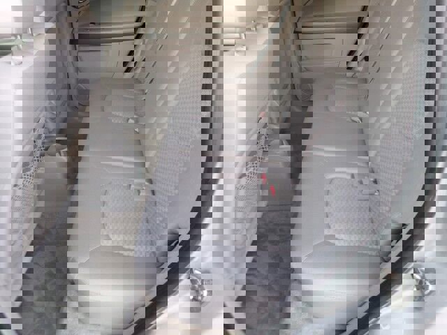 Used 2011 Chevrolet HHR LT image 16