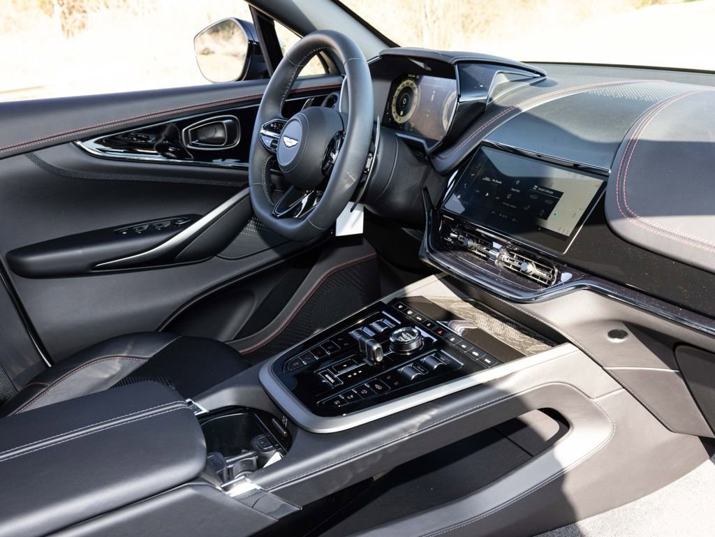 New 2026 Aston Martin DBX 707 image 65