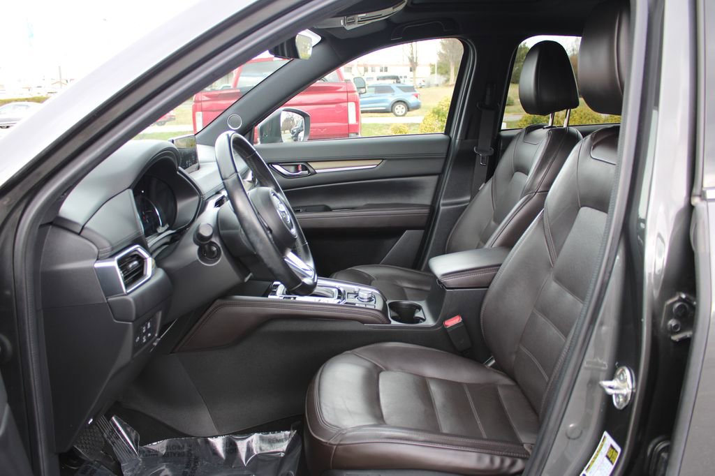 Used 2019 MAZDA CX-5 Signature image 11