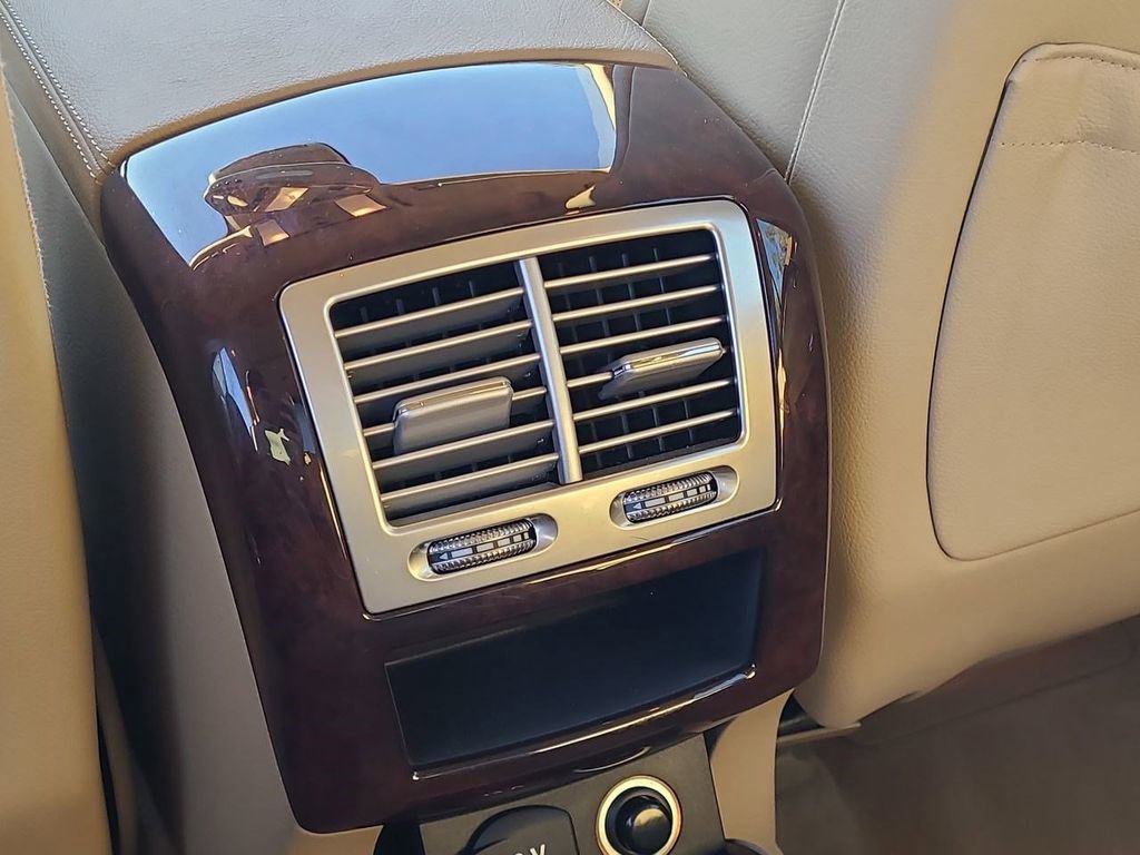 Used 2010 Mercedes-Benz S 550 4MATIC image 25