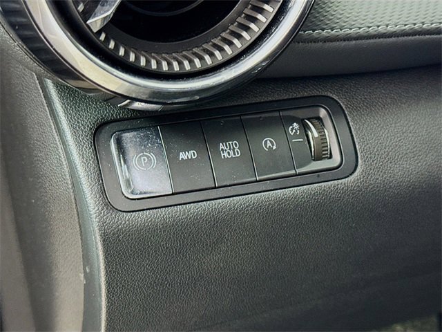 Used 2025 Chevrolet Equinox LT w/ Convenience Package II image 10