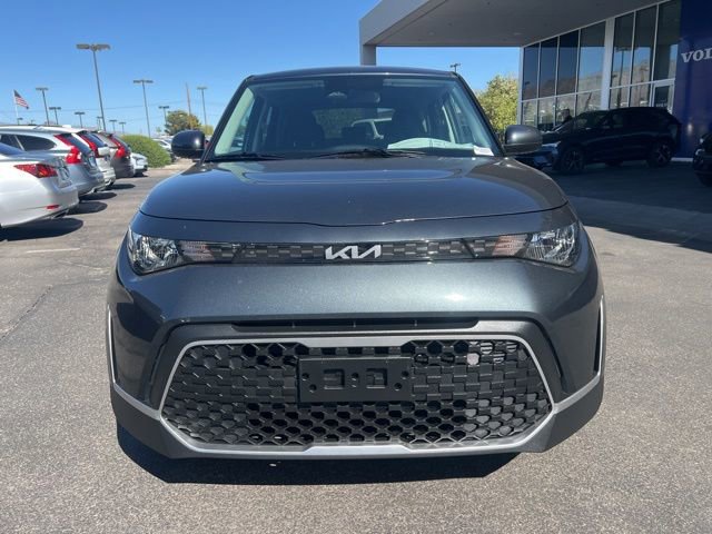 Used 2025 Kia Soul LX w/ LX Technology Package FWD image 8