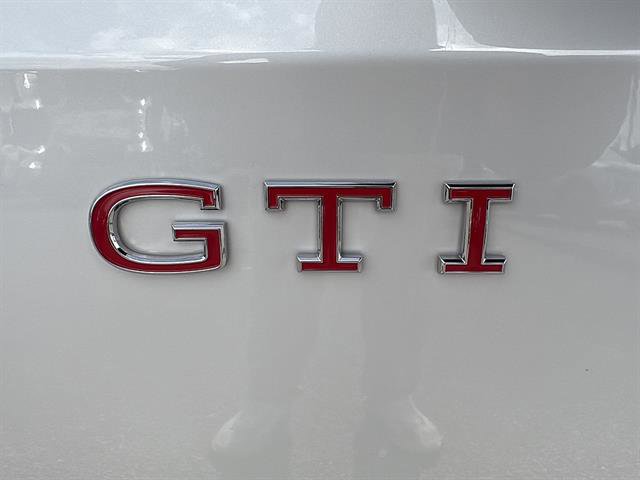 Certified 2025 Volkswagen GTI SE FWD image 12