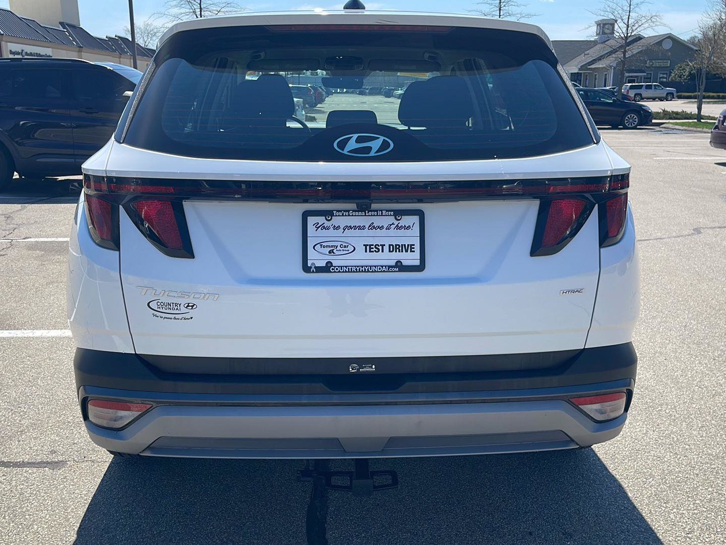 Used 2025 Hyundai Tucson SE AWD/4WD image 6