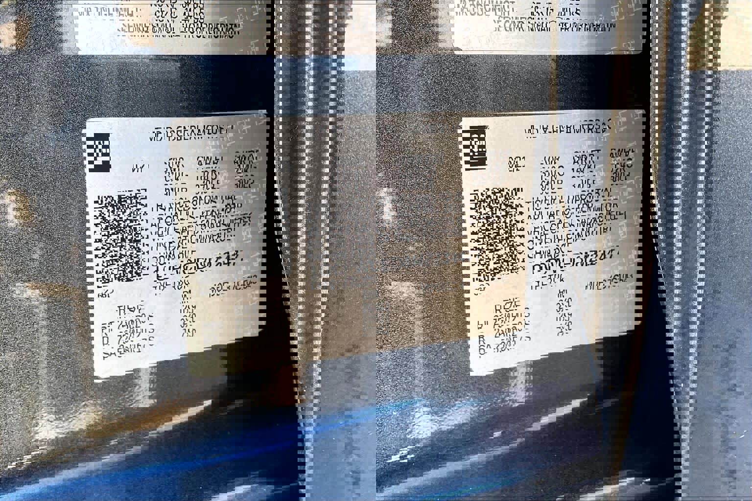 Used 2021 Chevrolet Silverado 1500 LT w/ Texas Edition Plus image 31