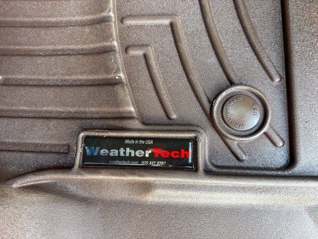 Used 2019 Ford Expedition XLT w/ Equipment Group 201A RWD image 17