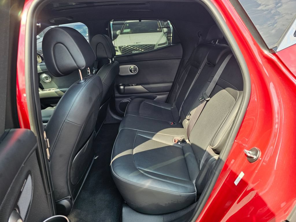 Certified 2023 Genesis GV60 Advanced AWD/4WD image 23