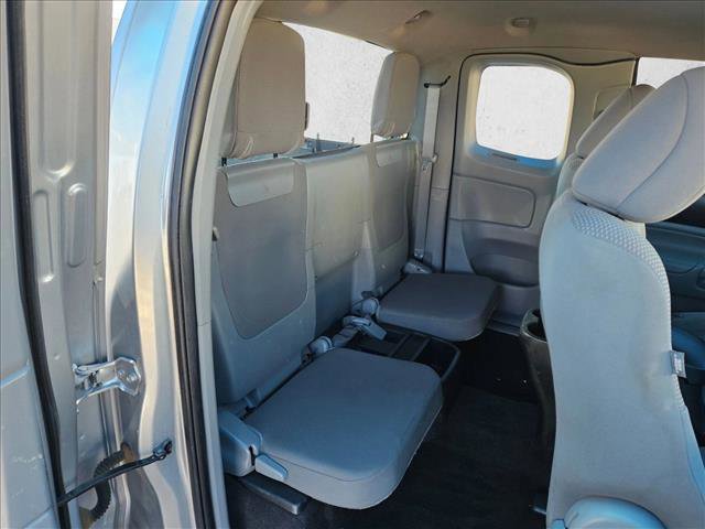 Used 2014 Toyota Tacoma PreRunner image 18