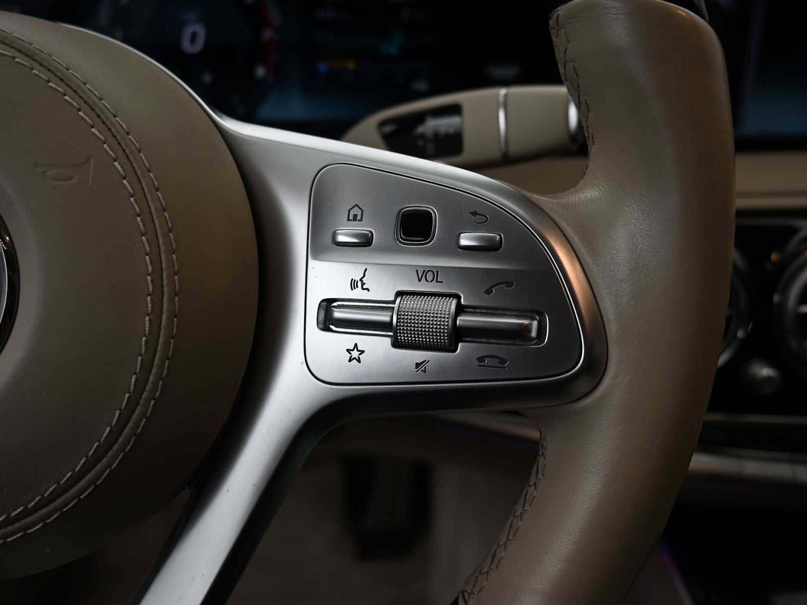 Used 2018 Mercedes-Benz S 560 Sedan image 11