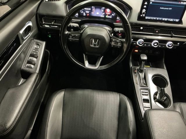 Used 2022 Honda Civic Touring image 11