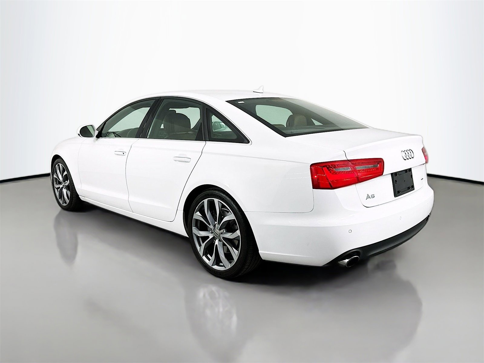 Used 2015 Audi A6 2.0T Premium Plus w/ Premium Plus Package image 5