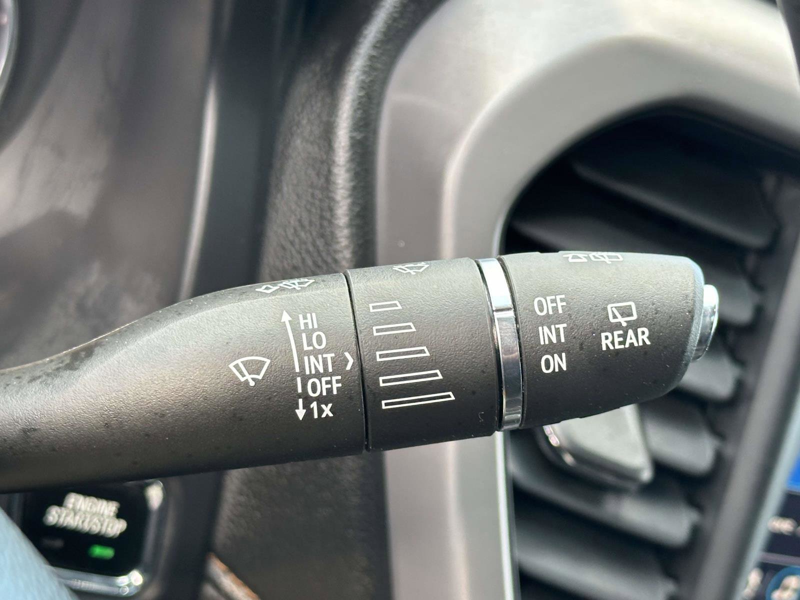 Used 2023 GMC Acadia AT4 w/ Technology Package image 26