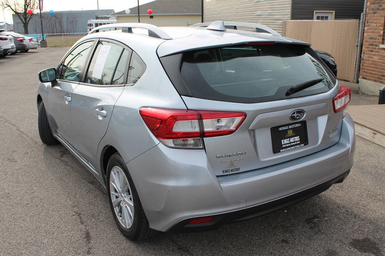 Used 2017 Subaru Impreza 2.0i Premium image 3