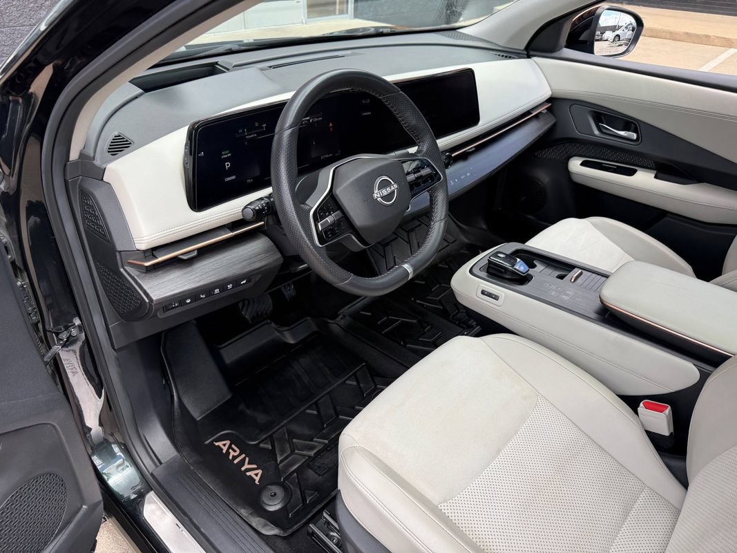 Used 2023 Nissan Ariya FWD image 36