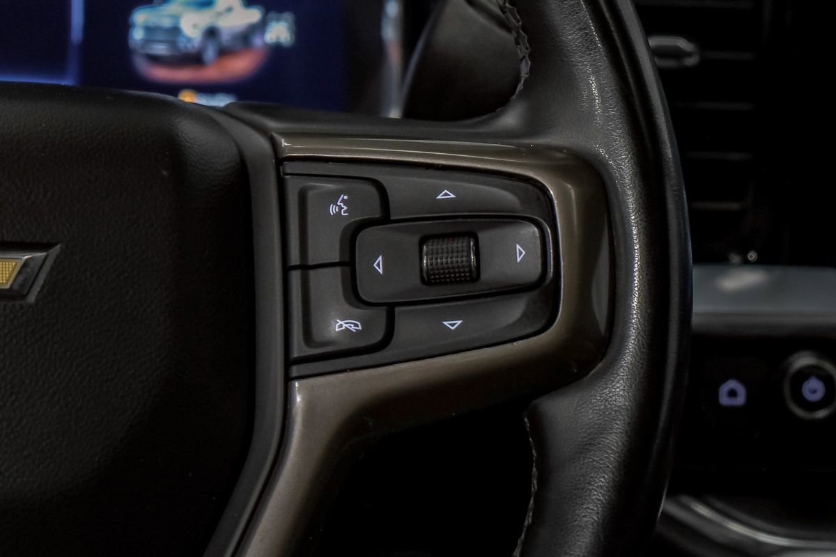 Used 2024 Chevrolet Silverado 2500 High Country w/ High Country Premium Package image 18