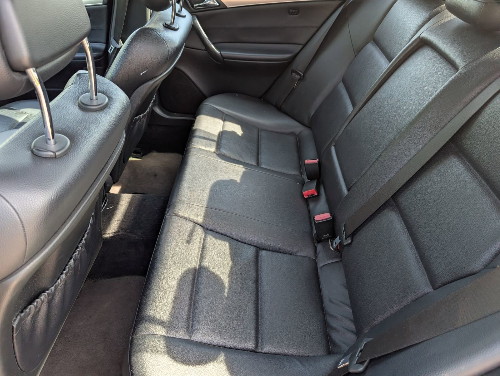 Used 2005 Mercedes-Benz C 230 Sedan image 7