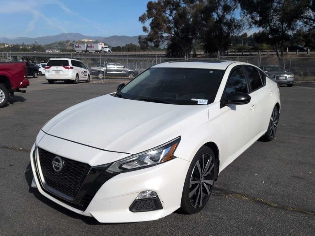 Used 2019 Nissan Altima 2.5 SR w/ SR Premium Package image 1