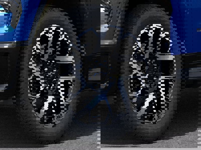 New 2025 Chevrolet Silverado EV RST AWD/4WD image 9