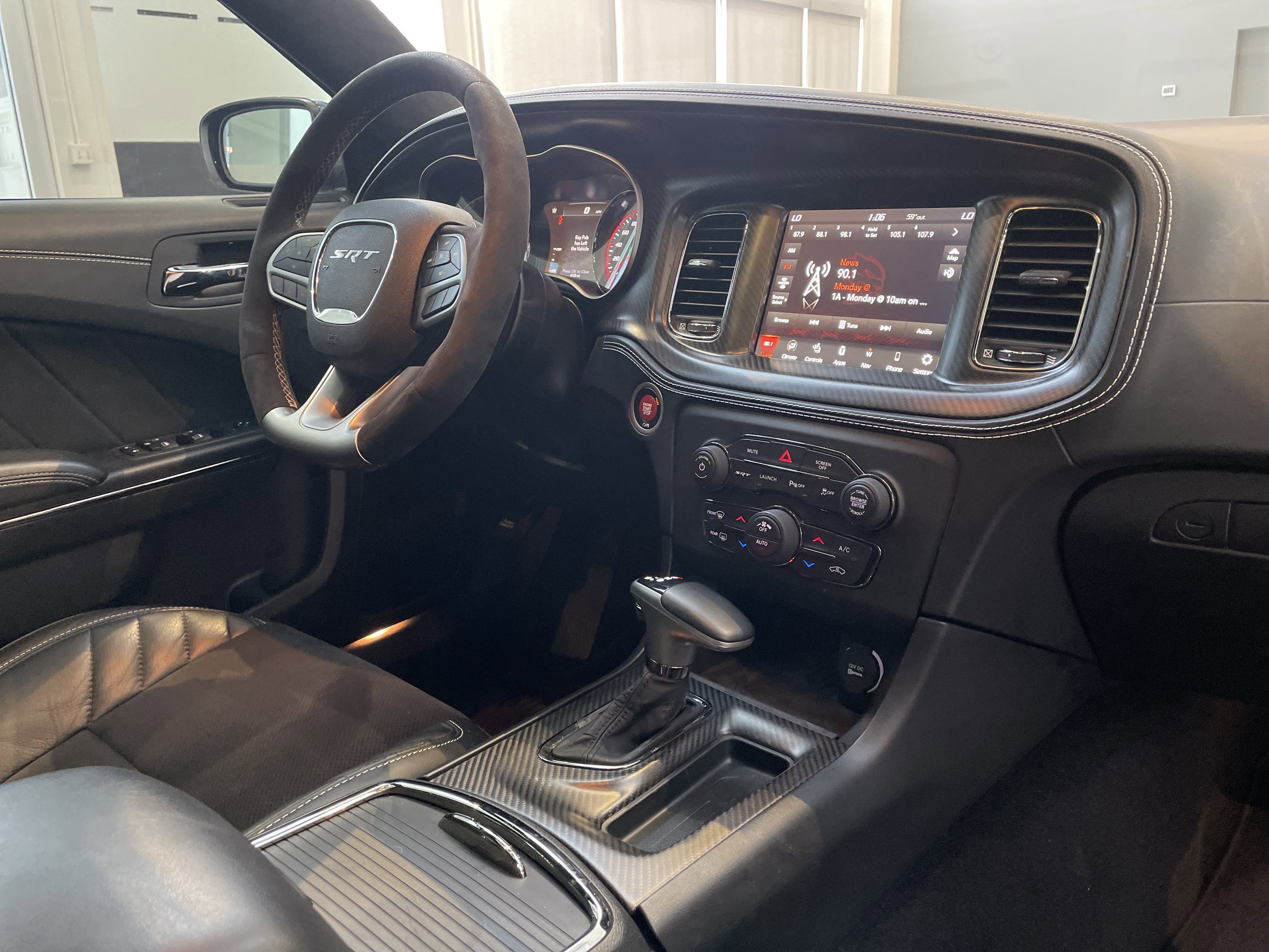 Used 2023 Dodge Charger SRT Hellcat w/ Harman/Kardon Audio Group image 36