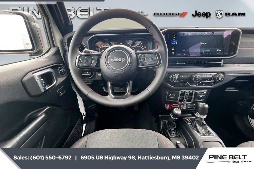 Used 2024 Jeep Wrangler Unlimited Rubicon image 5