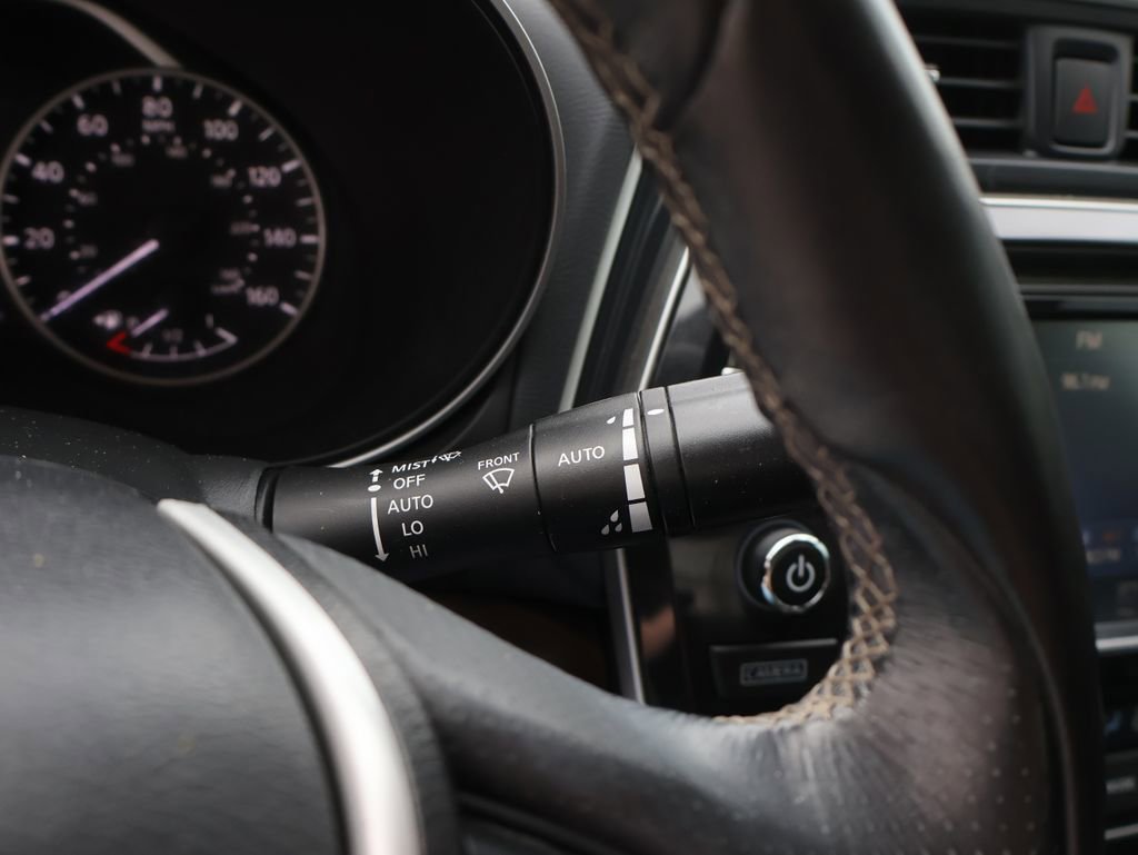 Used 2017 Nissan Maxima Platinum image 29