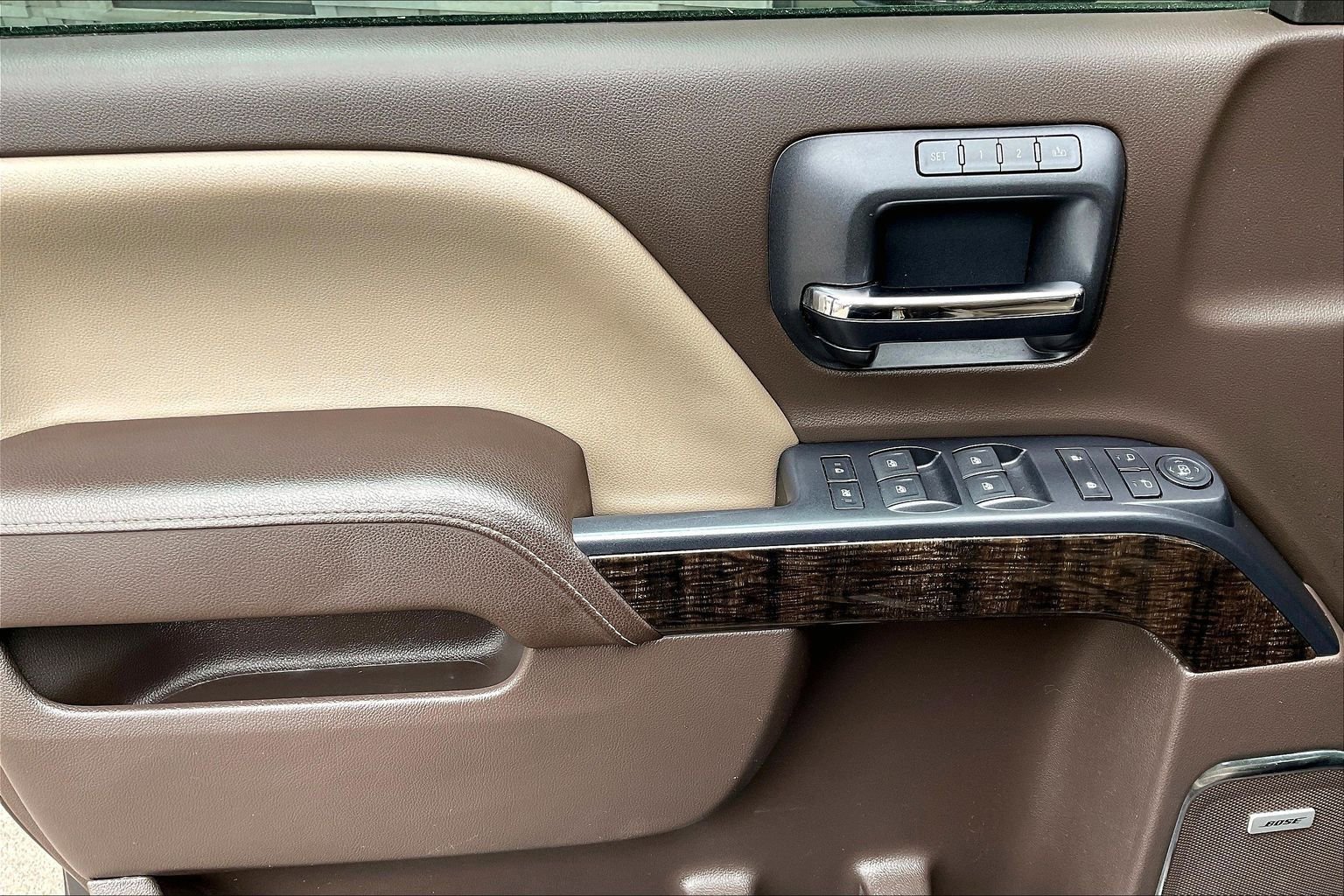 Used 2015 GMC Sierra 2500 Denali image 15