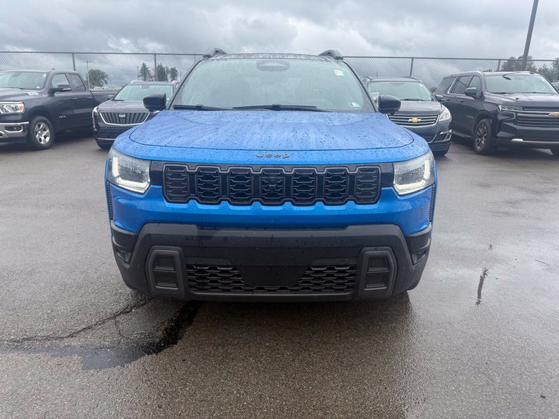Used 2026 Jeep Cherokee Overland w/ Advanced Pro Tech Group AWD/4WD image 12