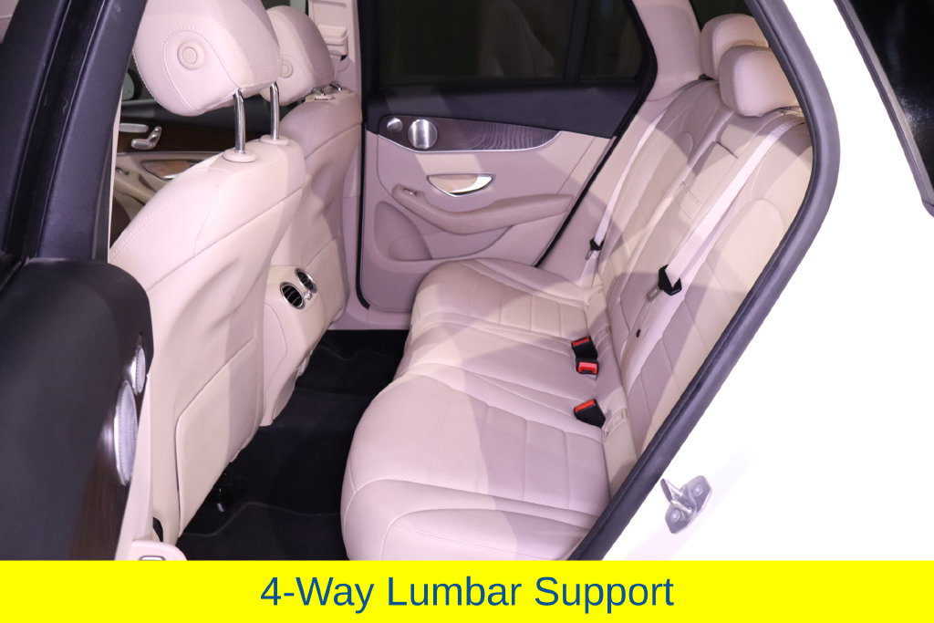 Used 2019 Mercedes-Benz GLC 300 4MATIC image 32