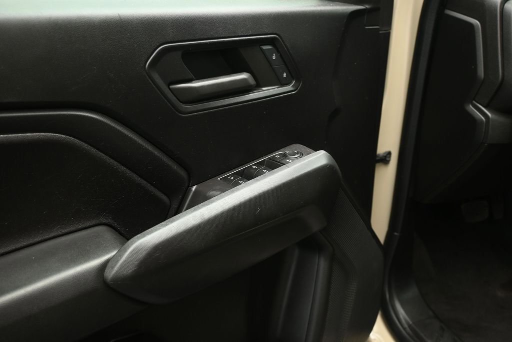 Used 2023 Chevrolet Colorado W/T RWD image 10