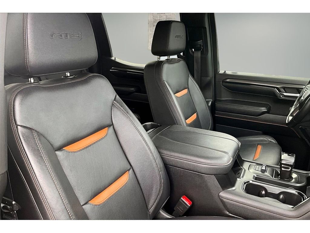 Used 2024 GMC Sierra 1500 AT4 w/ Technology Package image 25