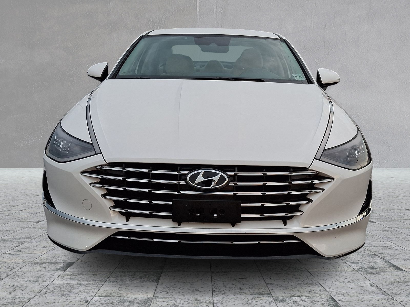 Certified 2022 Hyundai Sonata SEL w/ Cargo Package FWD image 2