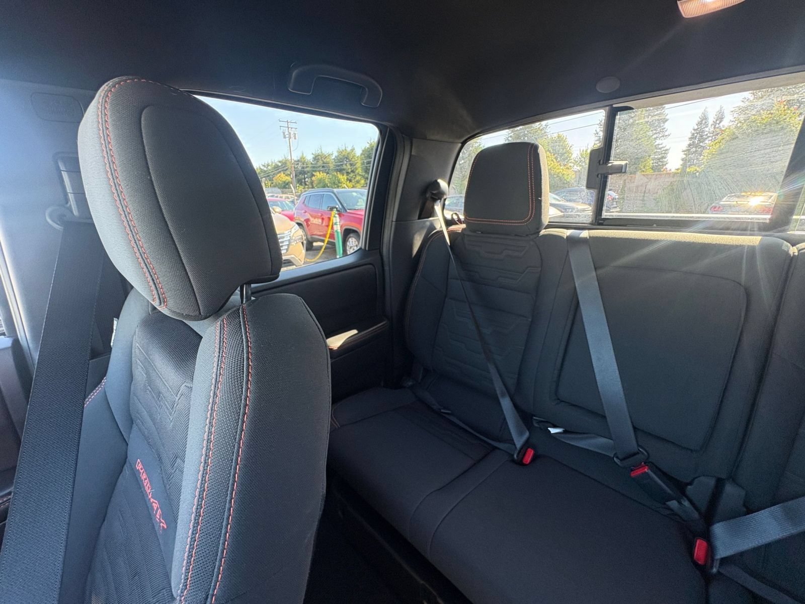 Used 2026 Nissan Frontier PRO-4X AWD/4WD image 38