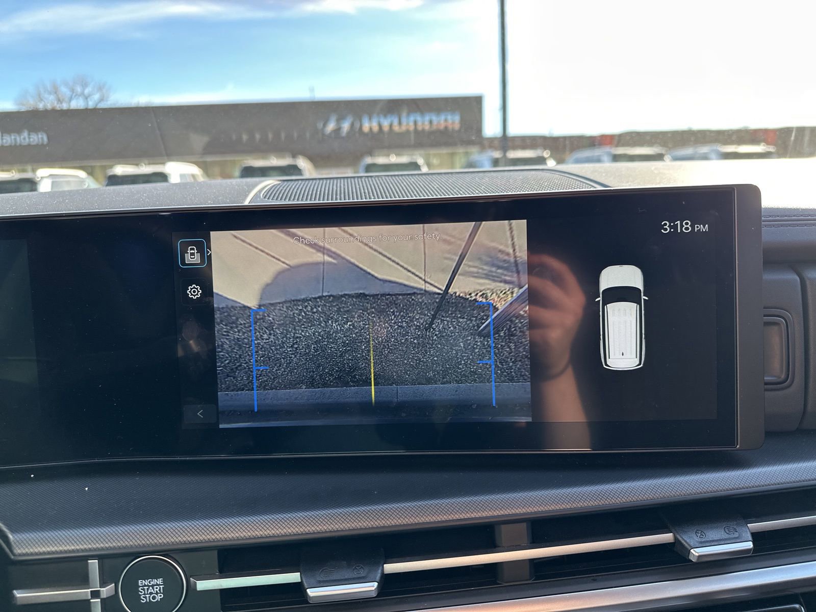 Used 2025 Hyundai Santa Fe SE image 54